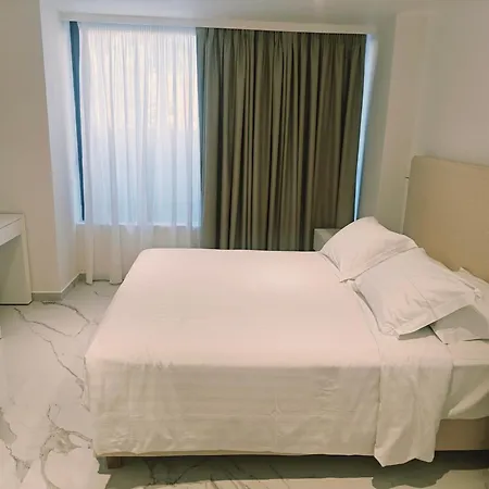 Ibiscus Otel Rhodes City