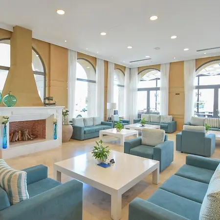 Ibiscus Hotel 4*