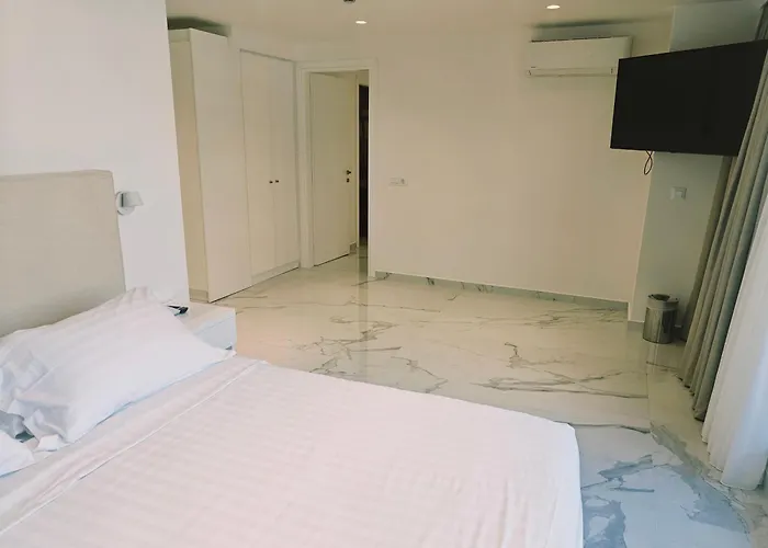 宜必斯库斯酒店